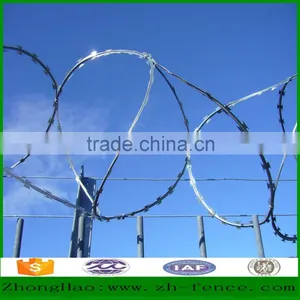 Hot Sale High Quality Prison Used Razor Barbed Wire Fence thumbnail-2
