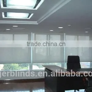 Roller Blinds for Cars thumbnail-1