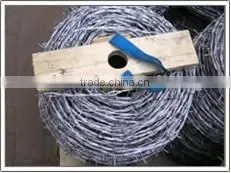 Low Price Good Quality Barbed Wire thumbnail-1