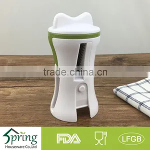 Handheld Spiralizer thumbnail-1