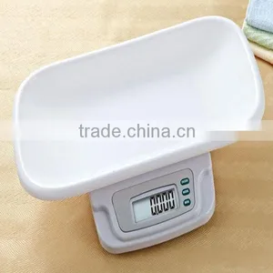 Digital Baby Weighing Scale thumbnail-1