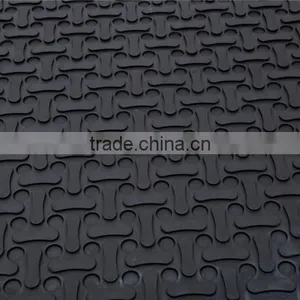 Wholesale Factory Price Customized Rubber Carpet Roll thumbnail-3