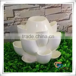 Popular Fiberglass Resin Strawberry Vertical Gardening Tower Pots thumbnail-4
