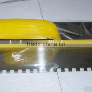 Plastic Handle Plaster Trowel / Putty Knife With Teeth thumbnail-3