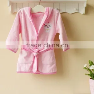 Mom and Bab 2012 Autumn Baby Clothes 100% Cotton Embroider Bathrobe thumbnail-1