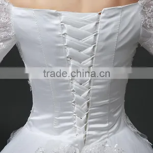MGOO Elegant Old Castle Long Tail Wedding Dress Lao White Embroidery Off Shoulder 3/4 Long Sleeves Dress thumbnail-5