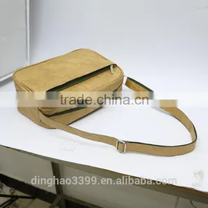 2016 Hot Sale Tyvek Bag Dongguan Factory Cosmetic Bag Portable Cosmetic Bag With Shoulder thumbnail-2
