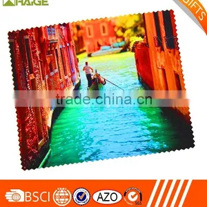 Soft Hand Touching Microfiber Cleaning Cloth thumbnail-6