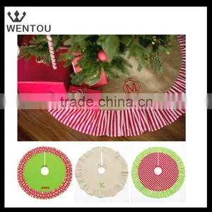 Personalized Monogrammed Burlap Plaid Tree Skirt thumbnail-2