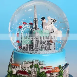 Scenery Resin Snow Globe For Home Decoration thumbnail-6