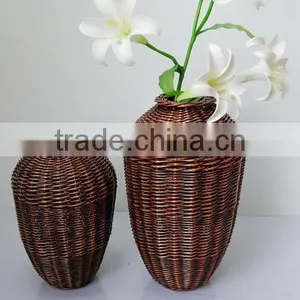 Beautiful Decorative Indoor Flower Hanging Basket thumbnail-1