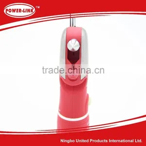 Multi-function Flashlight With Telescopic Safety Hammer thumbnail-3