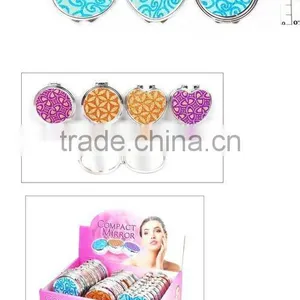 Plastic Small Pocket Mirror thumbnail-1
