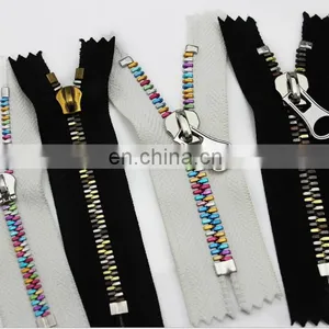 Cheap Fashion Rainbow Zipper Manufacturer thumbnail-5