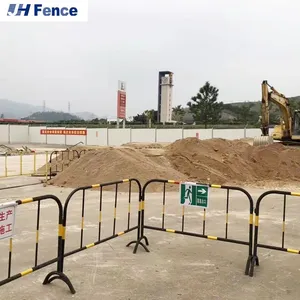 Customized PVC Coated Crowd Control Barrier Temporary Fence Waterproof Sustainable thumbnail-4