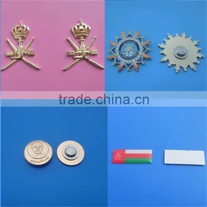 Enamel Print New Souvenir Products 2016 Oman Magnetic Crown Pin Badge thumbnail-1
