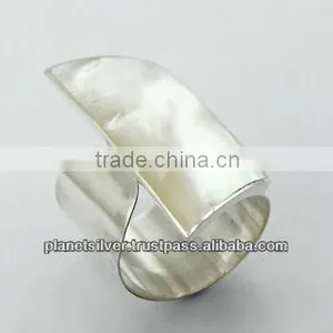Mother Of Pearl Ring Stunning Inlay In Sterling Silver Band thumbnail-1
