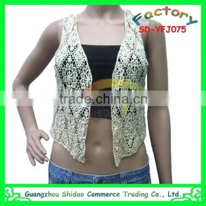 Women's Fashion High Quality Short Sleeve Embroidery Floral Lace Crochet Short Blouses thumbnail-4