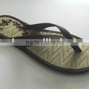 Lady Embroidery Straw Fashion Flip Flop thumbnail-1