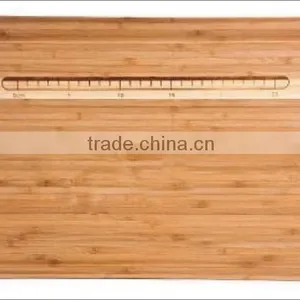 Bamboo Pizza Cutting Board thumbnail-5