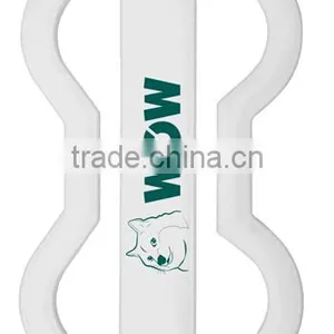 Plastic Dog Bone Cookie Cutter thumbnail-1