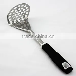 2016 Hot Sale Kitchen Utnesil Stainless Steel Potato Masher With Plastic Long Handle thumbnail-1