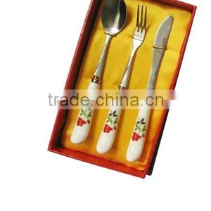 Stainless Steel Cutlery With Ceramic Handle thumbnail-1