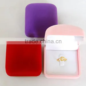 Hot Sale High Quality Jewelry Box Wedding Engagement Velvet Ring Box Custom Ring Box thumbnail-3
