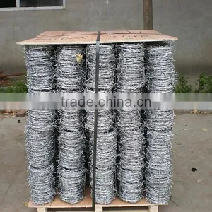 High Quality and Cheap 12 Gauge Pvc Coated Barbed Wire thumbnail-6