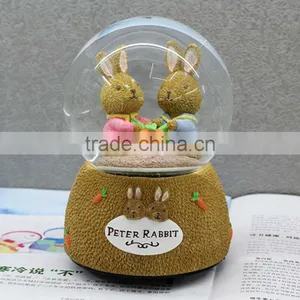 Cute Peter Rabbits Souvenirs Gifts Wedding Favors Snow Globe thumbnail-1