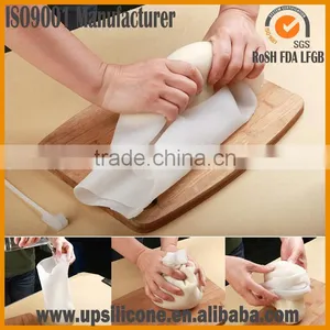 DIY Cooking Pastry Tools Soft Silicone Kneading Dough Flour-mixing Bag thumbnail-4