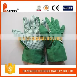 Green Gardening Worker Gloves thumbnail-1