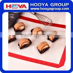 Non Stick Silicone Baking Mat With Glass Fibre Silicone Liner for Bake Pans & Rolling - Macaron Pastry Cookie Bun Bread Making thumbnail-1