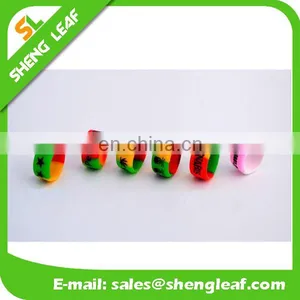 Silicone Finger Rings Customized Size and Logo Colorful Dia 1.5cm Wide 1.1cm thumbnail-2
