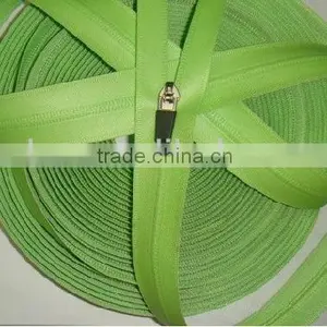 High Quality No.3 Nylon Long Chain Zipper thumbnail-1