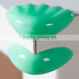 Silicone Table Corner Anti-collision Protector Wtih Fluorescence thumbnail-1