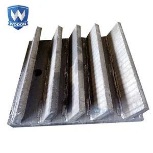 Hard-Plate High Chromium Abrasion Resistant Steel Pipe With Chrome Alloy Wear Layers thumbnail-1