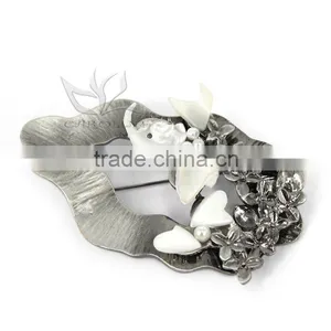 Fashion New Design Wedding Pin Brooches thumbnail-1