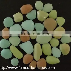 Phosphorescence Pebble Stone thumbnail-4