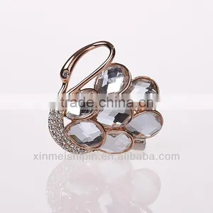 Vintage Brooch thumbnail-1