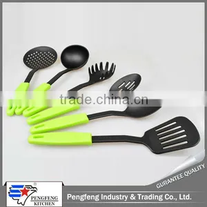 Customized Design Nylon Kitchen Utensil thumbnail-1