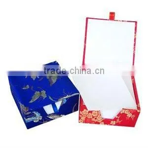 Foldable Paper Jewelry Box thumbnail-1