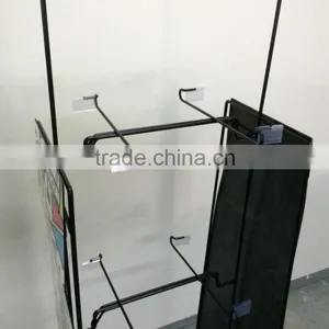 Pretty Attractive Design Metal Display Stand With Hooks thumbnail-2