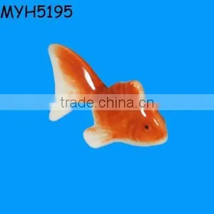 Elegant Painted Ceramic Orange Koi Fish Chopstick Rest thumbnail-1