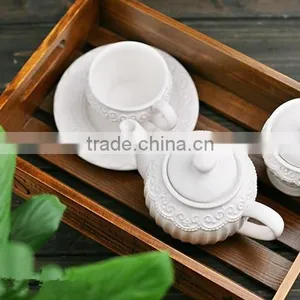 China Wooden Hollow Out Serving Trays for Food,flower thumbnail-2