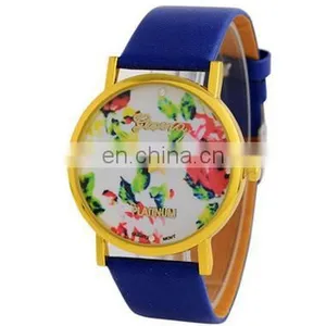 Women Quartz Watch Top Fashion Flower Female Clock Newly Design Simple Lady Dress PU Leather Watch thumbnail-4