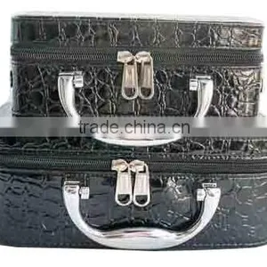 36 Bottles Leather Essential Oils Carrying Cases,Beautiful Custom Hard Shell With High Density Foam Cosmetic Case thumbnail-2