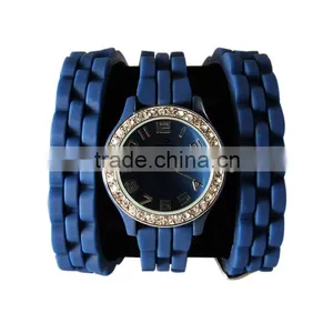 Guang Zhou YB Lady Watch Silicone Band Alloy Case Wholesale Watches thumbnail-6