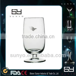 Hand Blown Wine Glass With Short Stem thumbnail-2