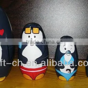 5pcs Set Matreshka Wooden Nesting Dolls thumbnail-1